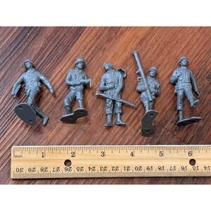 1960's Louis Marx WW2 World War 2 II Gray German Soldier 60MM Figures Set Of 5